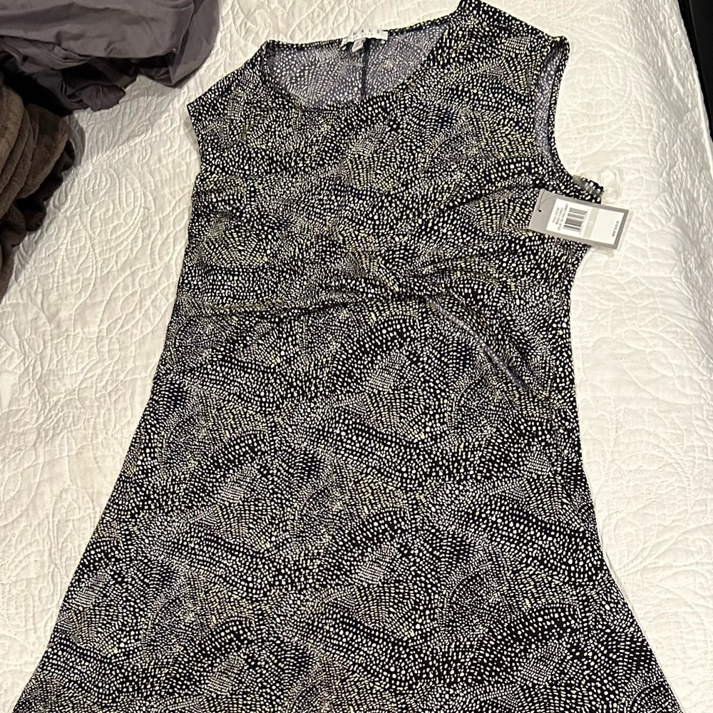 Women’s plus size sleeveless dress, size 1x CHAUS NEW YORK